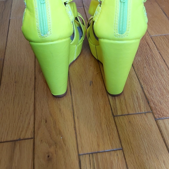 Material Girl wedges heels size US 9 / 39 EUR - Picture 6 of 7